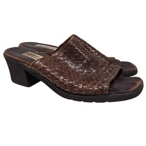 Vintage 90s 10 Brown Leather Woven Slide Sandal Grunge Cottage Whimsygoth Boho